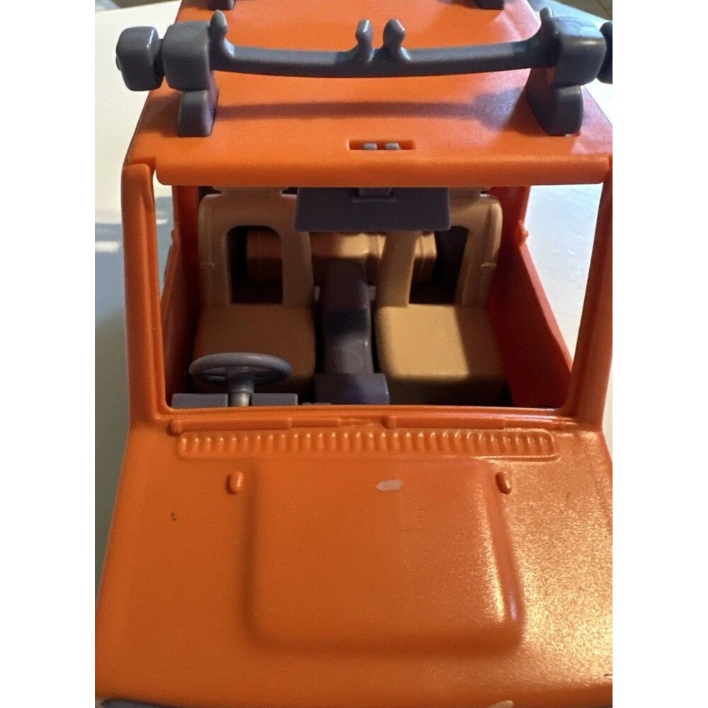 BLUEY Heeler Jeep 4WD FAMILY VEHICLE CAR By Moose Toys Car Orange Hatchback 2018 - Picture 3 of 8